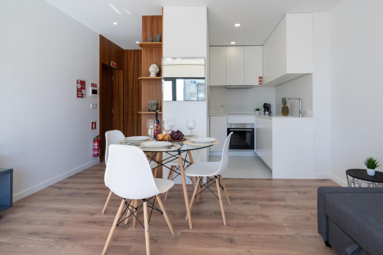 Host Wise - Bright & Contemporary Flat - Ace Location Apartment Porto Exterior photo