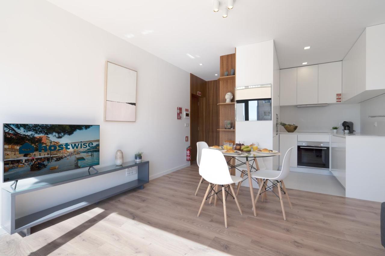 Host Wise - Bright & Contemporary Flat - Ace Location Apartment Porto Exterior photo